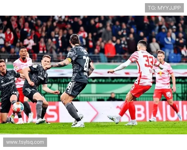 [德甲]第3轮：柏林联0-3莱比锡 集锦.